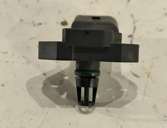 VOLKSWAGEN Passat B6 (2005-2010) MAP sensors 038906051C 33203116