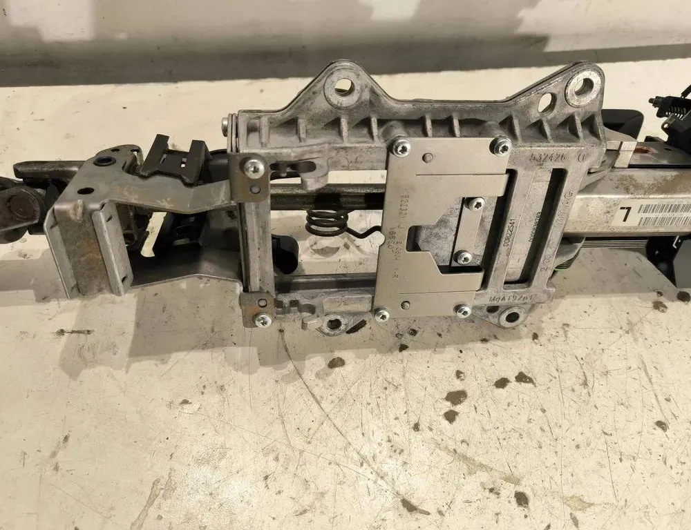 AUDI A3 8P (2003-2013) Steering Column Mechanism 1k0953503 33204214