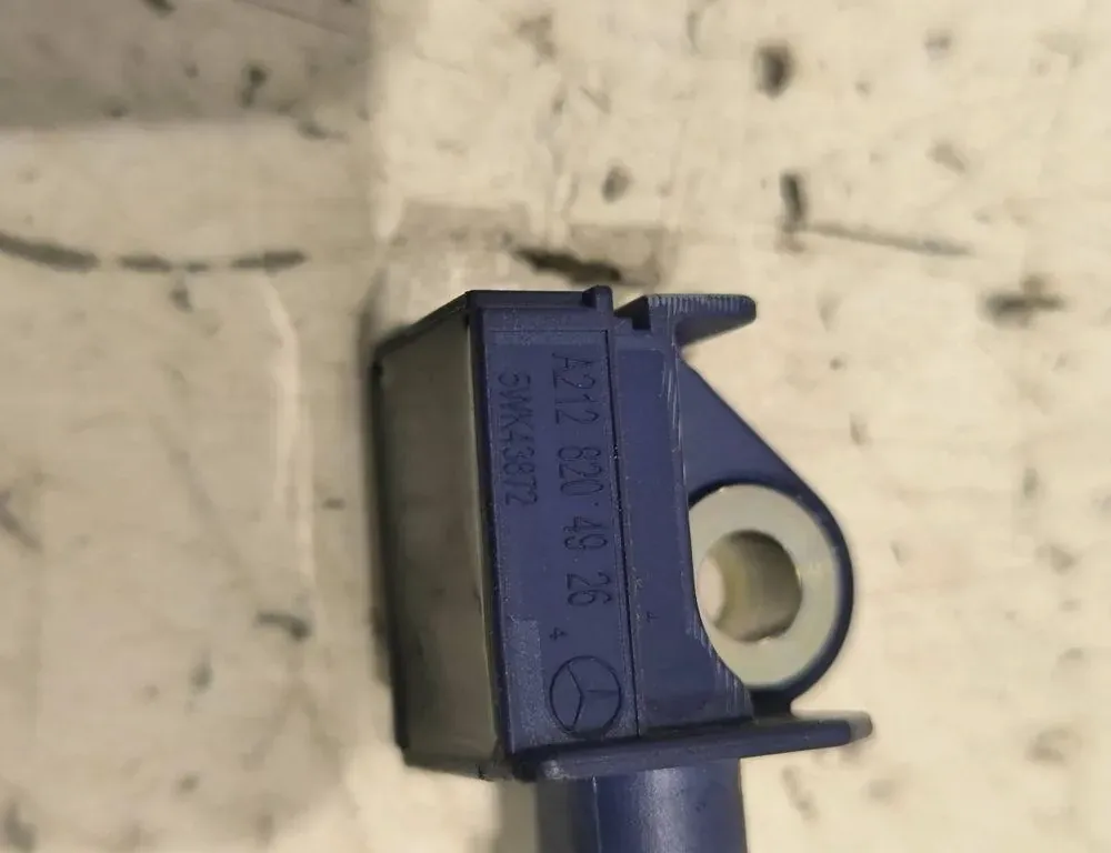 MERCEDES-BENZ E-Class W211/S211 (2002-2009) Датчик удара передний правый A2128204926 33204645