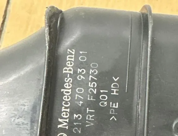 MERCEDES-BENZ E-Class W213/S213/C238/A238 (2016-2024) AdBlue tvertne A2134709301 33206928