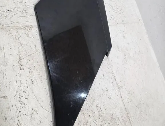 LAND ROVER Range Rover Velar 1 generation (2017-2024) Правая задняя отделка J8A229148A 33207136