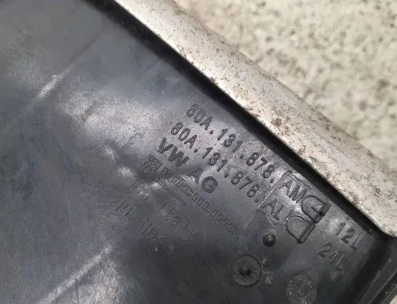 AUDI Q5 8R (2008-2017) Adblue бак 80A131878A,80A131878 34139501