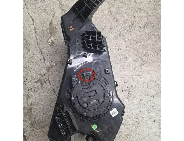 BMW X5 G05/G18 (2018-2024) AdBlue tvertne 7440009 34137977