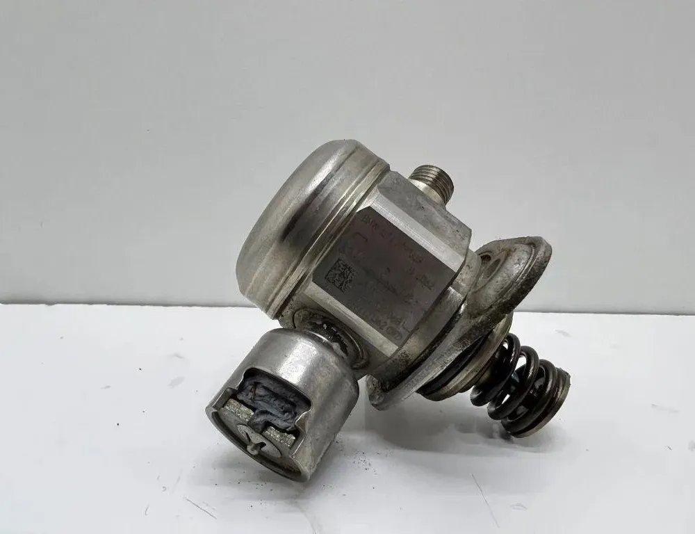 BMW 5 Series Gran Turismo F07 (2010-2017) Топливный насос 0261520068,7595339 31894309