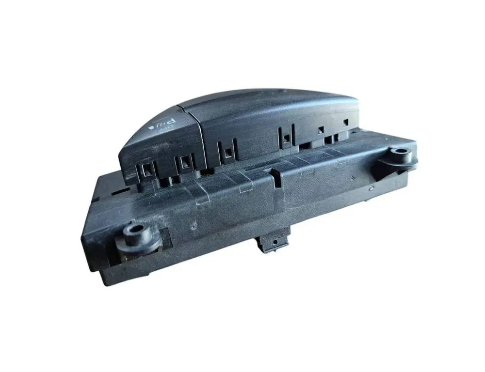 MERCEDES-BENZ E-Class W211/S211 (2002-2009) Parkošanās palīdzības slēdzis 2118216958 33245430