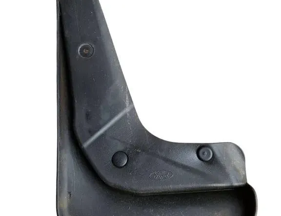 FORD Focus 3 generation (2011-2020) Priekšējais labais dubļu sargs BM5JX16A262AA 33250335