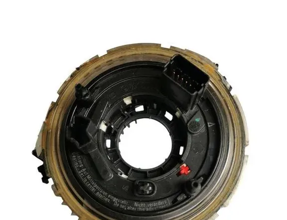 AUDI A4 B8/8K (2011-2016) Stūres lenta 4E0953541 33403432