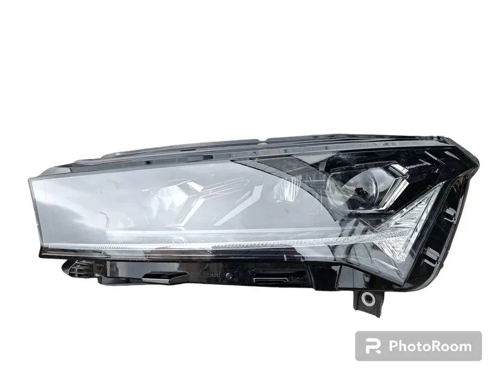 SKODA Enyaq 1 generation (2020-2023) Фара передняя левая 33403505