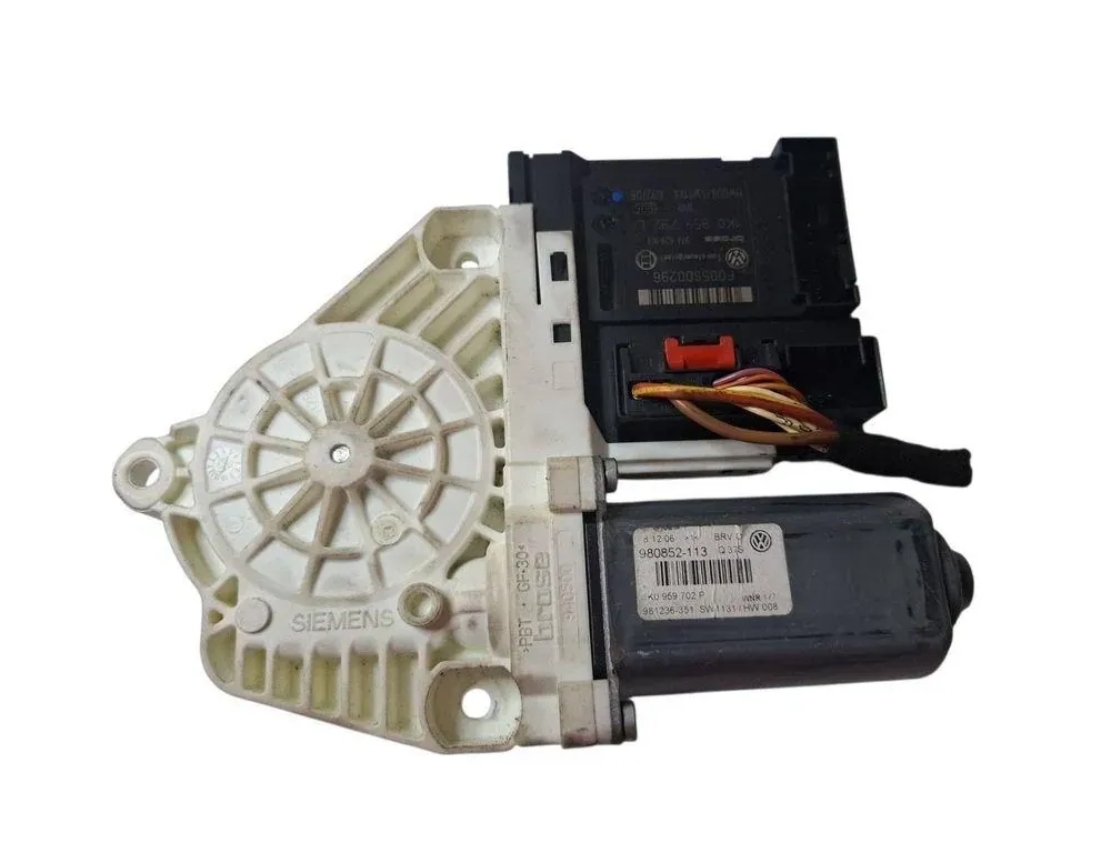 VOLKSWAGEN Passat B7 (2010-2015) Priekšējo kreiso durvju logu pacēlāja motorīts 1K0959792L 33403726