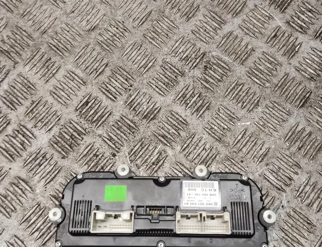 VOLKSWAGEN Passat B6 (2005-2010) БЛОК УПРАВЛЕНИЯ КОНДИЦИОНЕРА ВОЗДУХА / КЛИМАТА/ ПЕЧКИ (В САЛОНЕ) 5k0907044bt 33560950