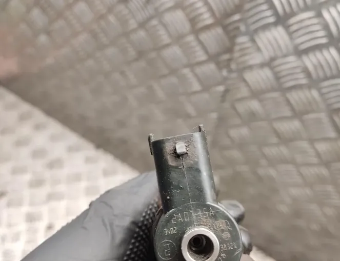 VOLVO S80 2 generation (2006-2020) Fuel Injector 8658352,0445110078 34357519