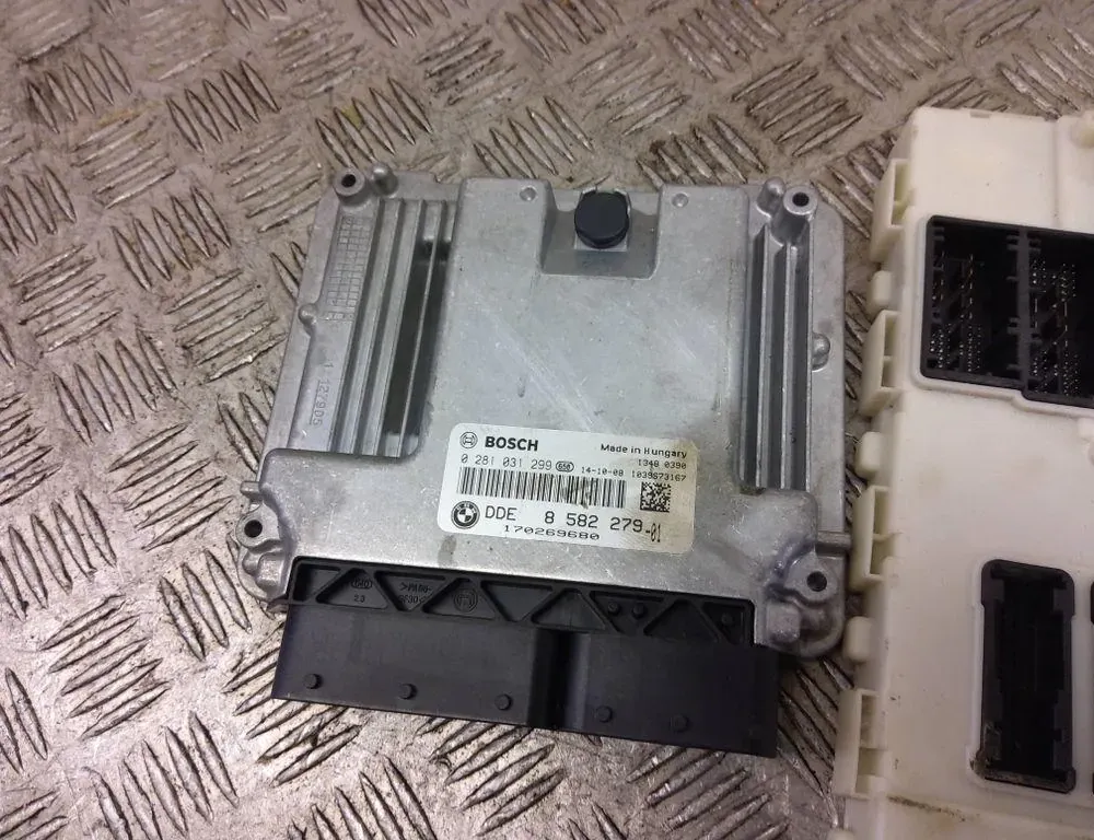 BMW 3 Series F30/F31 (2011-2020) Комплект зажигания 8582279 33220950