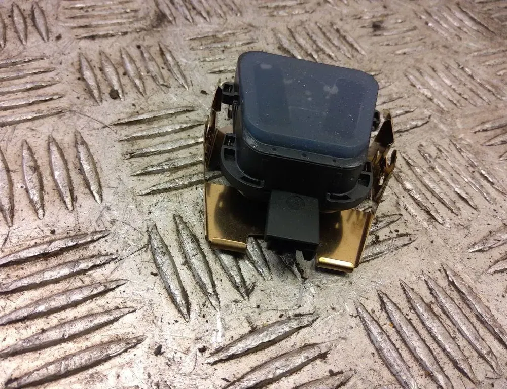 PEUGEOT 2008 2 generation (2019-2023) Rain Sensor 9665925480 33224411