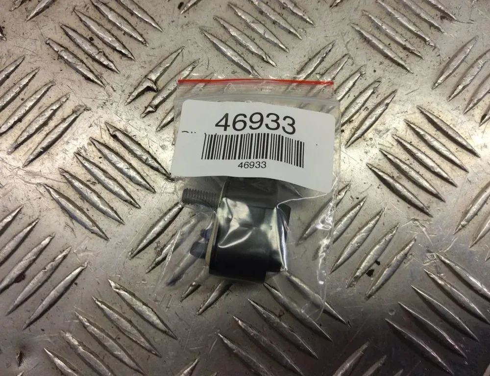 BMW 5 Series F10/F11 (2009-2017) Rear Right Impact Sensor 9224178 33401027