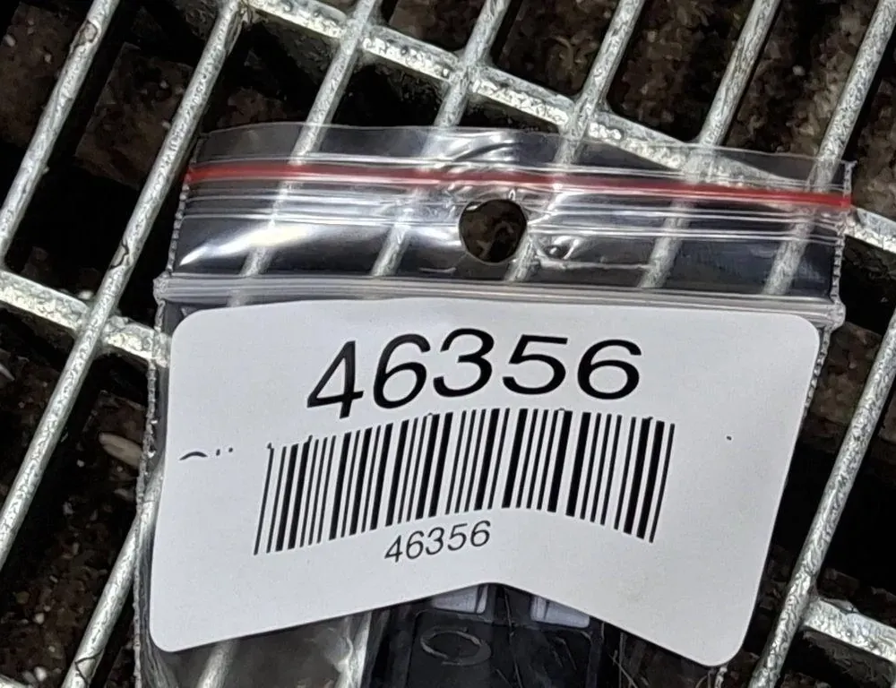 RENAULT Kadjar 1 generation (2015-2024) Centrālās atslēgas slēdzis 252922217R,10108026 33401146