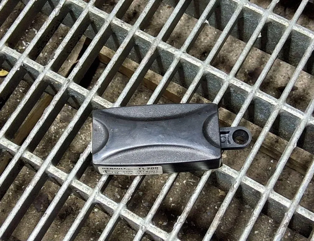 RENAULT Kadjar 1 generation (2015-2024) Citau veidu vadības bloki 10R0414001 33401257