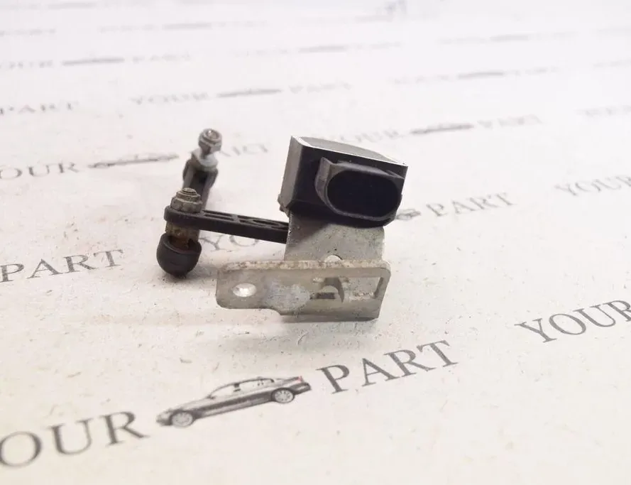 BMW 5 Series F10/F11 (2009-2017) Aizmugurējā kreisā augstuma līmeņa sensors 6784075 33482321