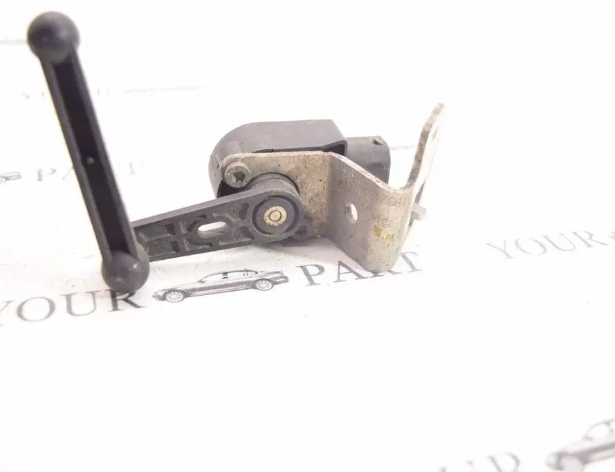 BMW 5 Series F10/F11 (2009-2017) Aizmugurējā kreisā augstuma līmeņa sensors 6784075 33482321