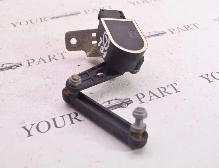 BMW 5 Series F10/F11 (2009-2017) Aizmugurējā kreisā augstuma līmeņa sensors 6784075 33482323