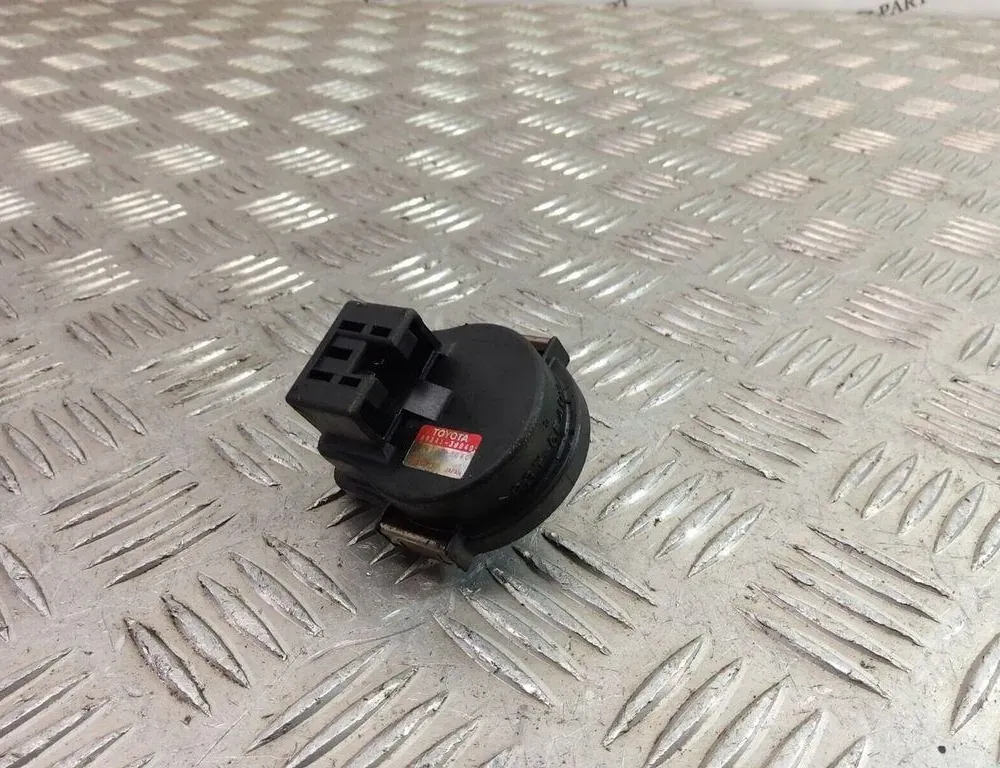 LEXUS LS 4 generation (2006-2020) Датчик уровня передний левый 8924130040 33482575