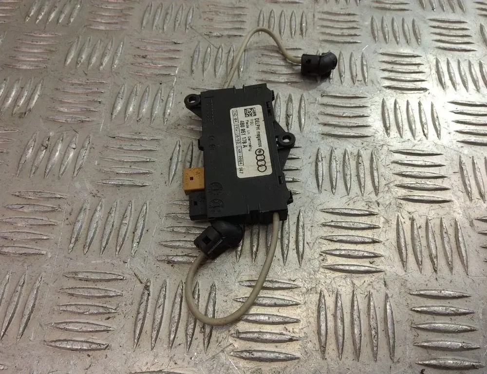 AUDI A6 C6/4F (2004-2011) Alarm Sensor 4B0951178A 33483037