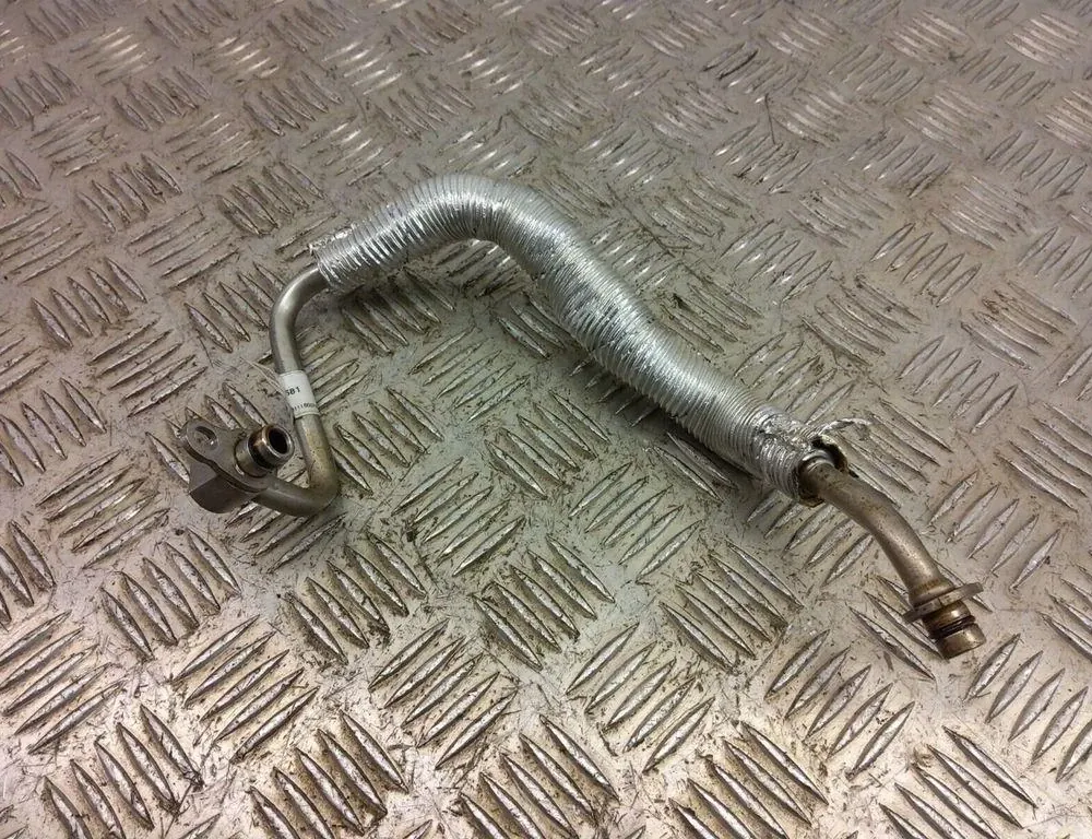 BMW X1 F48/F49 (2015-2023) Turbine lubrication tube 33484558