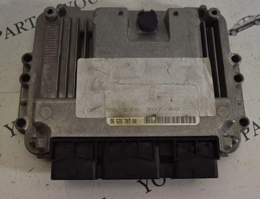 CITROËN C4 3 generation (2020-2023) Engine ECU Set 9662670780 33486380