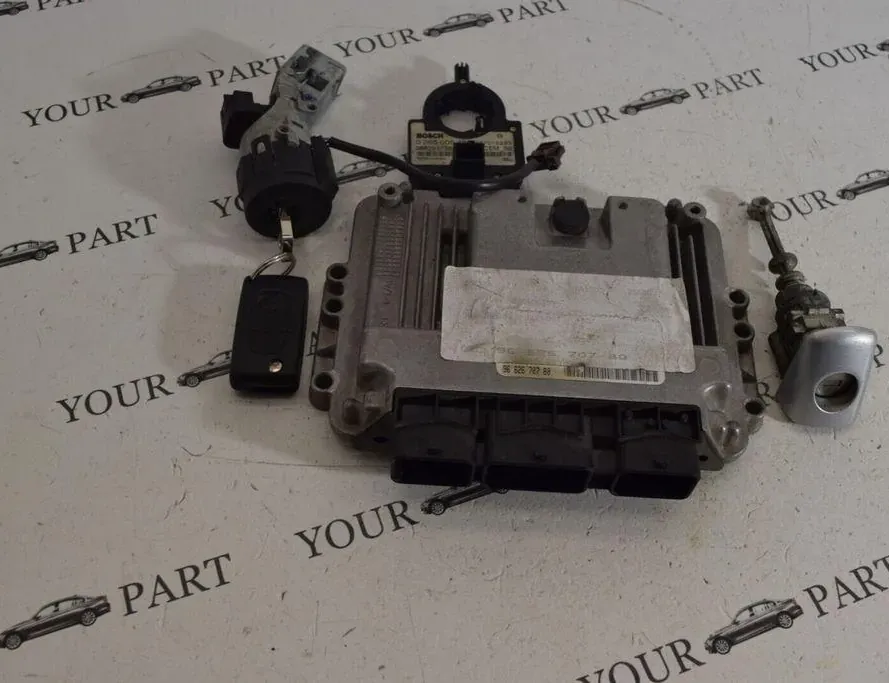 CITROËN C4 3 generation (2020-2023) Engine ECU Set 9662670780 33486380