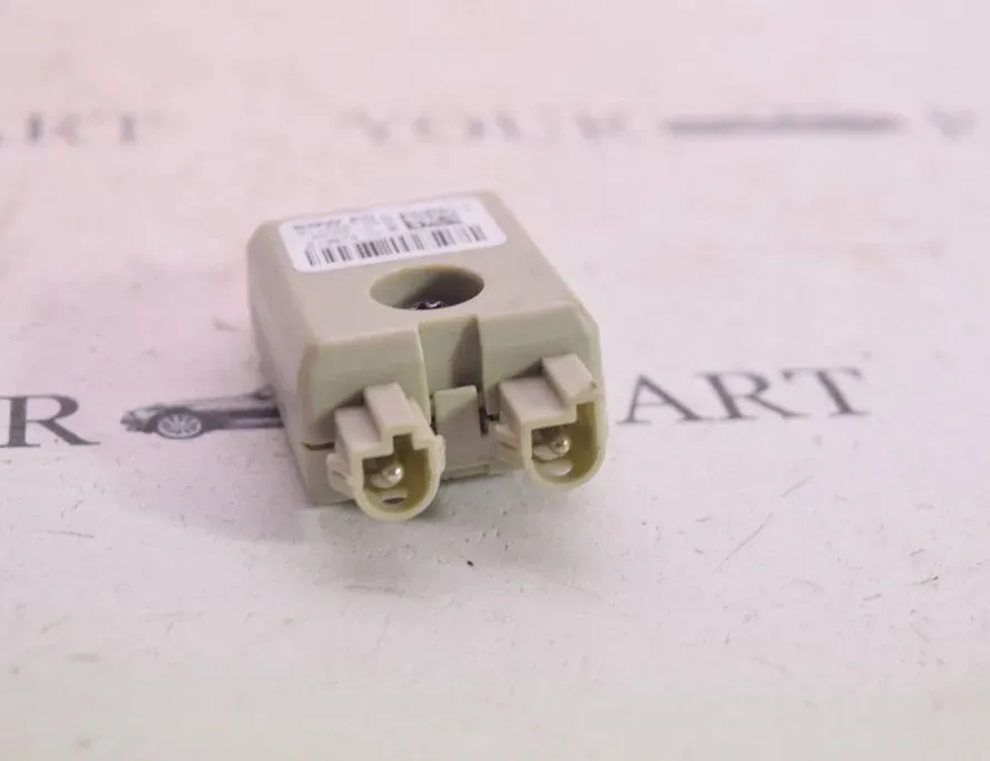 BMW 7 Series F01/F02 (2008-2015) Антенный модуль 9118261 33486990