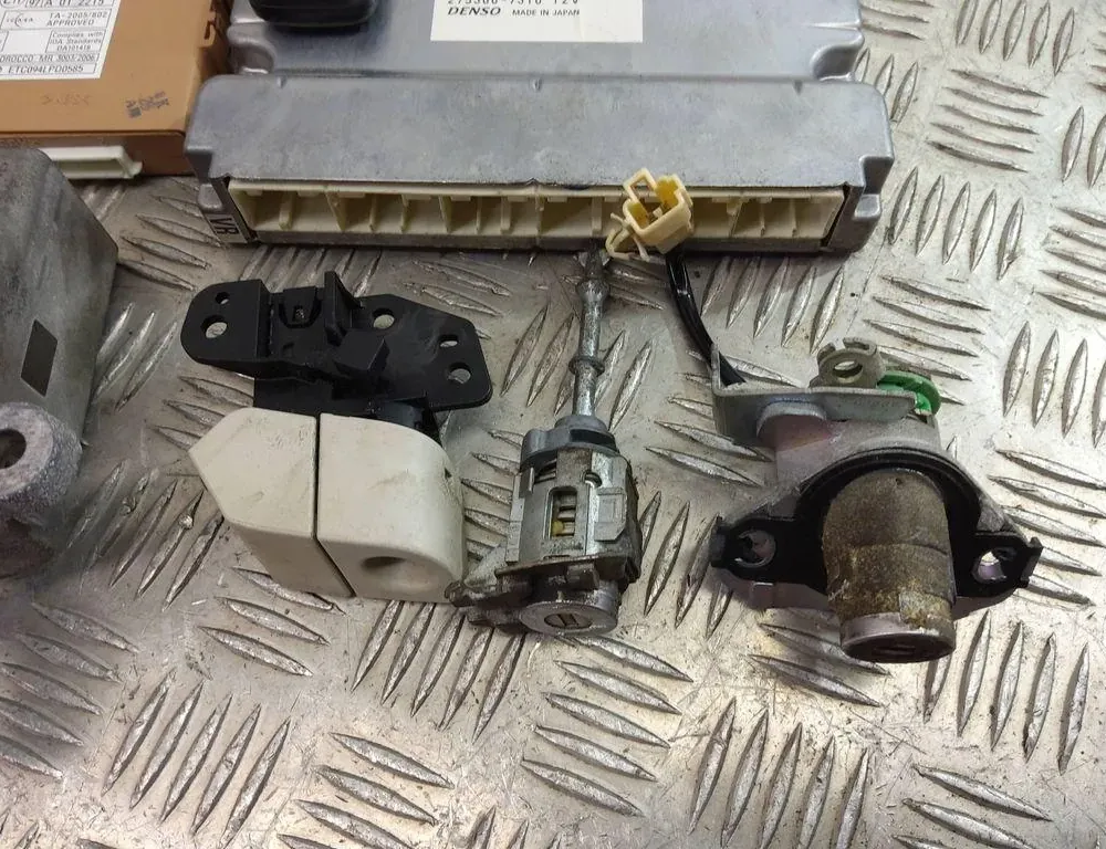 LEXUS LS 4 generation (2006-2020) Motora ECU komplekts 89661-50C80 33487549