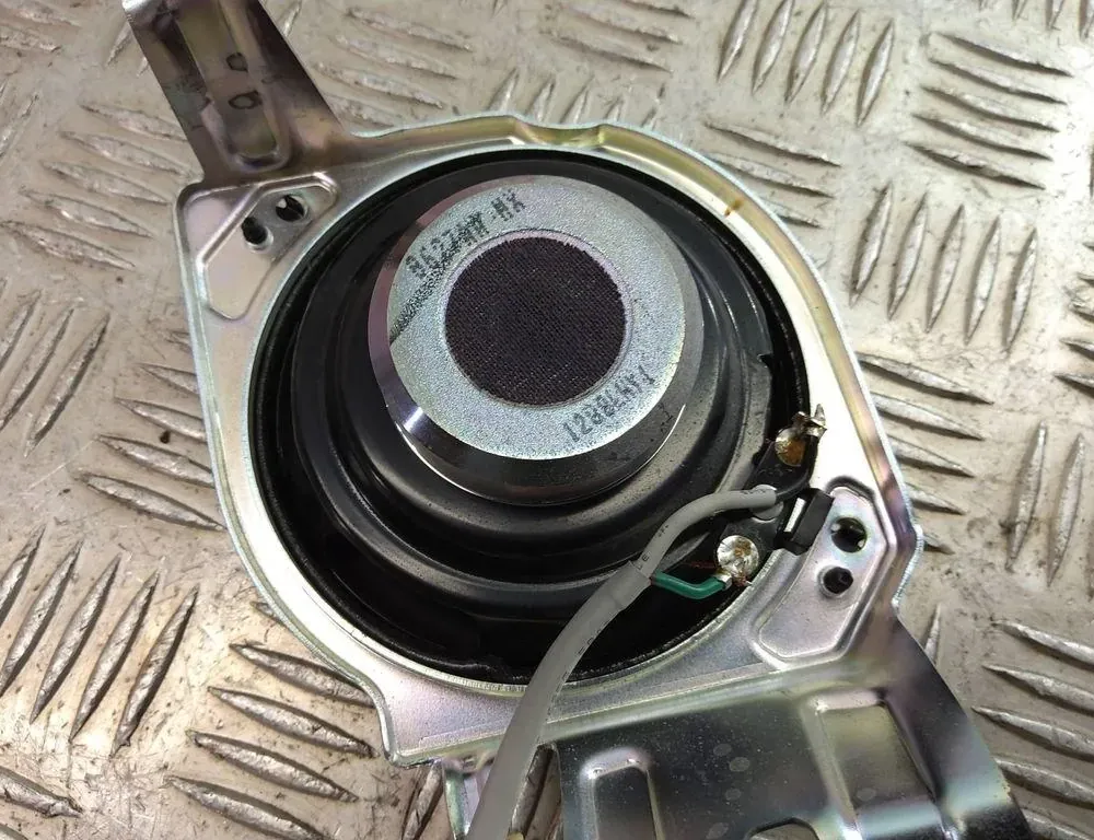 LEXUS LS 4 generation (2006-2020) Aizmugurējo kreiso durvju skaļrunis 86160-0WG50 33487560