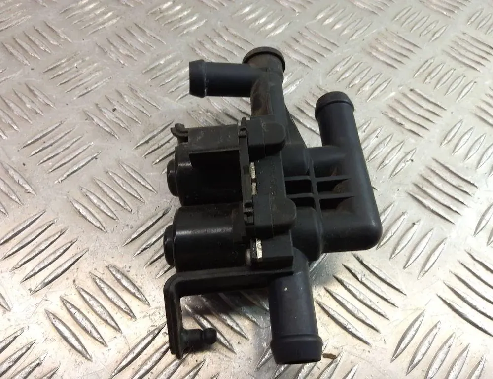 BMW 5 Series F10/F11 (2009-2017) Dzesēšanas cirkulācijas motorīts 9119164 33488945