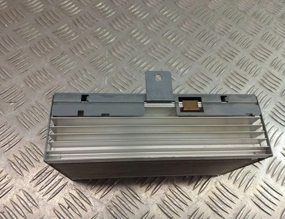 BMW 5 Series F10/F11 (2009-2017) Усилитель звука 9313040 33488964