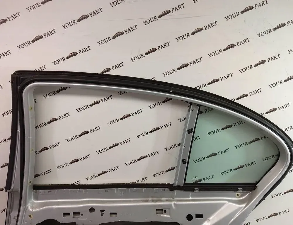 BMW 7 Series E65/E66 (2001-2008) Rear Right Door 33490408