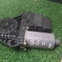VOLKSWAGEN Passat B5 (1996-2005) Маторчик стеклоподъемника задней правой двери 0130821697 32495393