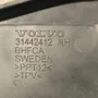 VOLVO XC90 1 generation (2002-2014) Priekšējā stikla tīrītāja apdare / plastmasa 31442412 30650929