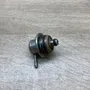 AUDI A4 B5/8D (1994-2001) Kreisās puses degvielas rampas sensors 078133534 34283602