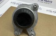 MERCEDES-BENZ E-Class W213/S213/C238/A238 (2016-2024) Dzinēja stiprinājums/spilvens labajā pusē 2132400600 14372601