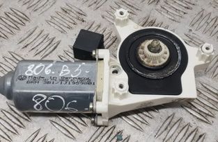 VOLKSWAGEN Passat B5 (1996-2005) Priekšējo kreiso durvju logu pacēlāja motorīts 3B4837751A 14192690