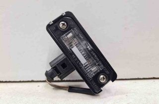 VOLKSWAGEN Passat B7 (2010-2015) Освещение номерного знака 1J6943021B 32718221