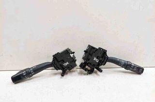 TOYOTA Avensis 2 generation (2002-2009) Pagrieziena rādītāja mehānisms 173650,173654,173821,17F224 32725680