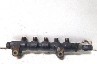 PEUGEOT 307 1 generation (2001-2008) Fuel Rail 9654592680 33049873