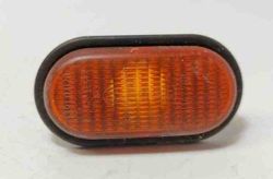 RENAULT 12 1 generation (1969-1980) Повторитель переднего левого крыла 31367768