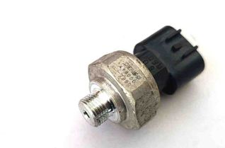 TOYOTA Avensis 3 generation (2009-2020) Conditioner Pressure Sensor 4990007880 31375946