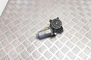 VOLVO V70 2 generation (2000-2008) Aizmugurējo labo durvju loga vadības motorīts 0130821776 20669554