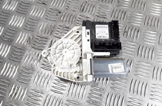 VOLKSWAGEN Passat Variant 1 generation (2010-2024) Маторчик стеклоподъемника передней правой двери 1K0959792G,980852111,1K0959702K 20670627