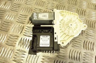 VOLKSWAGEN Passat Variant 1 generation (2010-2024) Маторчик стеклоподъемника передней правой двери 1K0959792G,1K0959702K 20670651