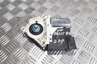 VOLKSWAGEN Passat B7 (2010-2015) Priekšējo kreiso durvju logu pacēlāja motorīts 1K0959702P 31681196