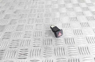 AUDI A4 B6/8E (2000-2005) кнопка опасности 8E0941509 32026433