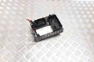 VOLKSWAGEN Caddy 3 generation (2004-2015) Блок предохранителей 1K0937124H 32049673